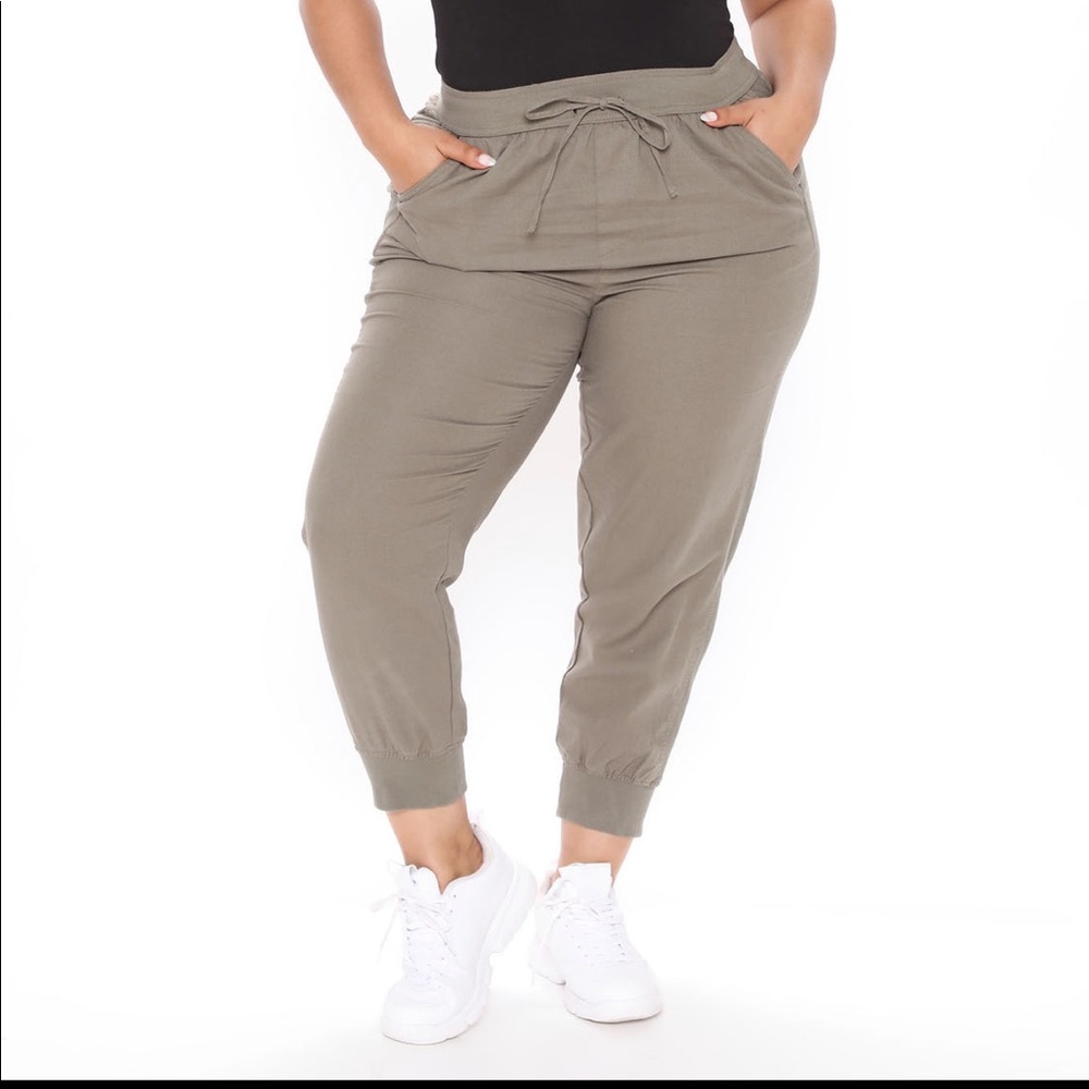 Fashion Nova joggers size 3X color olive